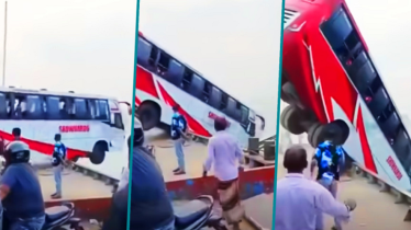 পদ্মায় যাত্রীসহ ডুবে যাওয়া বাস উদ্ধারে ঘটনাস্থলে ‘হামজা’