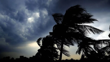 রাত ১টার মধ্যেই দেশের দুই জেলায় ৬০ কি.মি. বেগে ঝড়ের আভাস