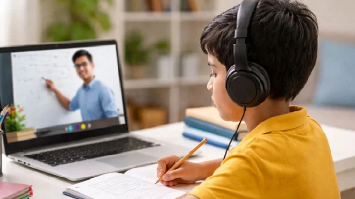 কোন শিক্ষাপ্রতিষ্ঠানে অনলাইনে ক্লাস, কবে থেকে—জানালো মন্ত্রণালয়