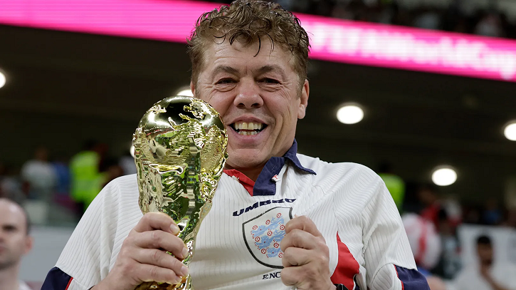 বিশ্বকাপ দেখতে বাড়ি বিক্রি; এই ‘সুপারফ্যানকে’ নিয়ে আলোচনা তুঙ্গে বিশ্বকাপ দেখতে বাড়ি বিক্রি; এই ‘সুপারফ্যানকে’ নিয়ে আলোচনা তুঙ্গে