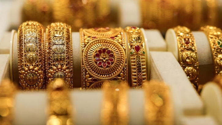 দেশের বাজারে স্বর্ণের দামে আবারও বড় পতন দেশের বাজারে স্বর্ণের দামে আবারও বড় পতন