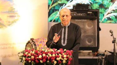বিভক্ত বিশ্বে আশার এক বাতিঘর সাধক লালন সাঁই: দীনেশ ত্রিবেদী