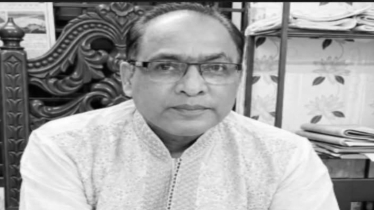 মোটরসাইকেলের ধাক্কায় আইনজীবী নিহত, আটক ১