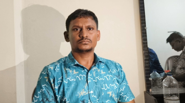 কুয়াকাটায় হোটেল মালিকদের জিম্মি করে টাকা আদায়ের অভিযোগে শ্রম পরিদর্শক আটক কুয়াকাটায় হোটেল মালিকদের জিম্মি করে টাকা আদায়ের অভিযোগে শ্রম পরিদর্শক আটক