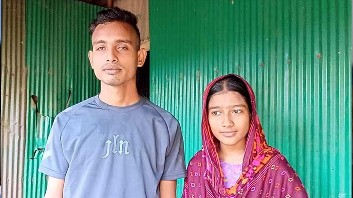 ভারতীয় তরুণী কারিশমা শেখ ও বাংলাদেশি যুবক আশরাফুল 
